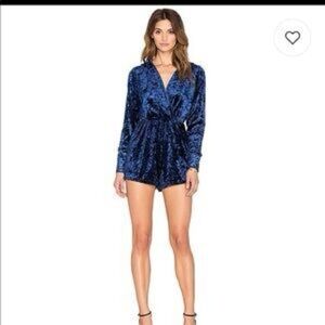 Oh My Love Navy Velvet Romper Size Small